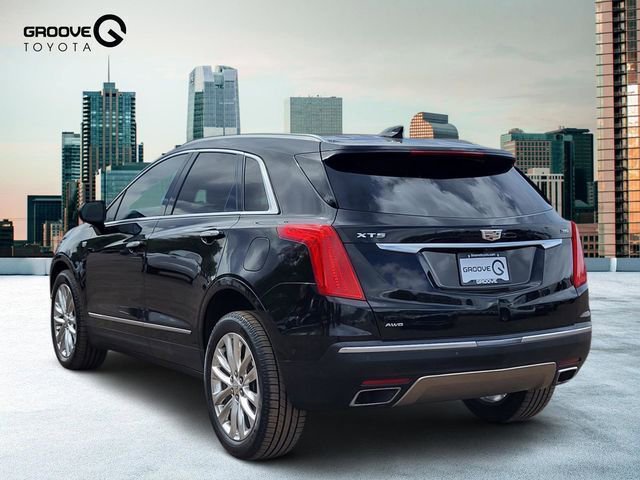 Used 2019 Cadillac XT5 Platinum AWD/4WD image 3