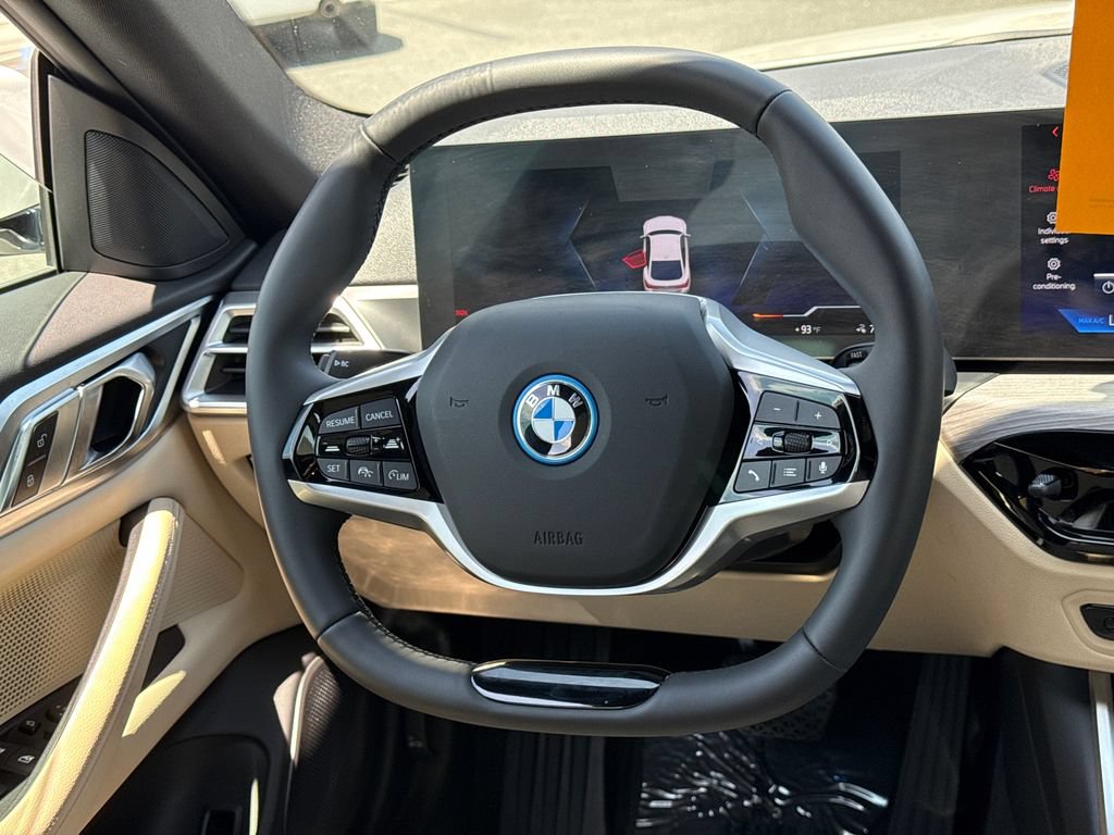 Used 2026 BMW i4 eDrive40 w/ Parking Assistance Package RWD image 21
