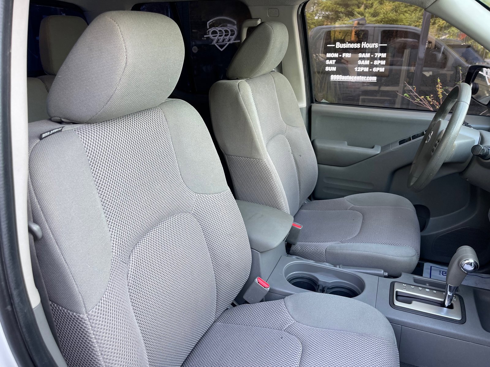 Used 2019 Nissan Frontier SV image 21