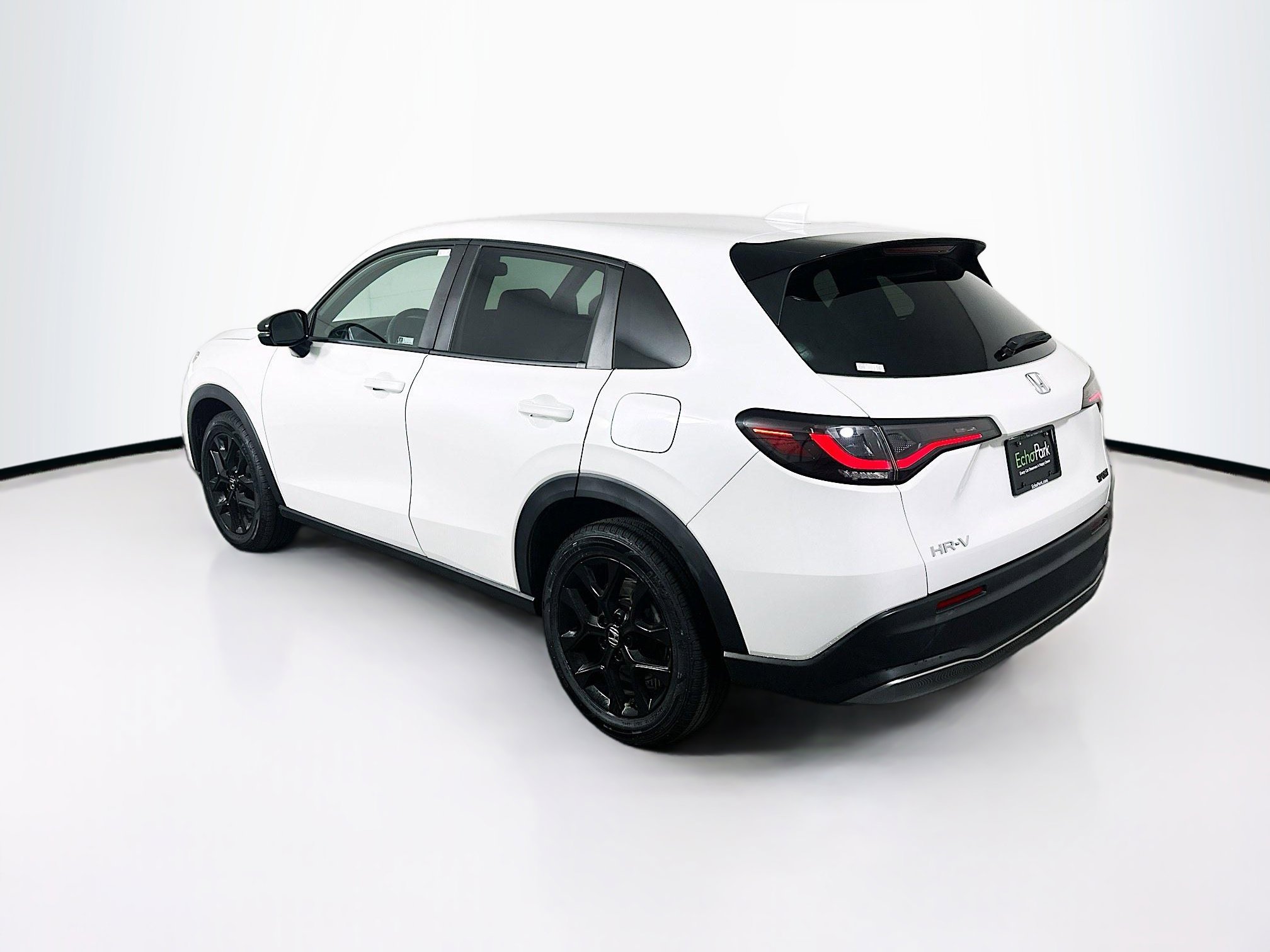 Used 2024 Honda HR-V Sport image 5
