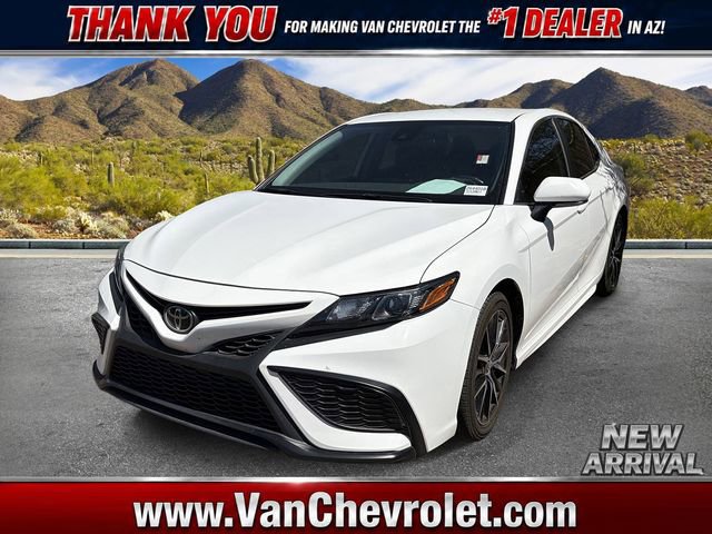 Used 2023 Toyota Camry SE