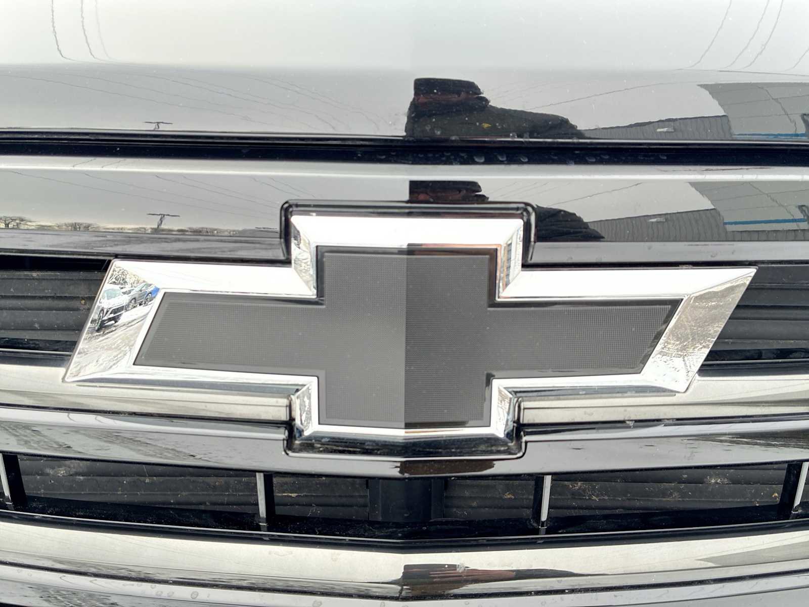 Certified 2024 Chevrolet Silverado 1500 High Country w/ Technology Package image 32