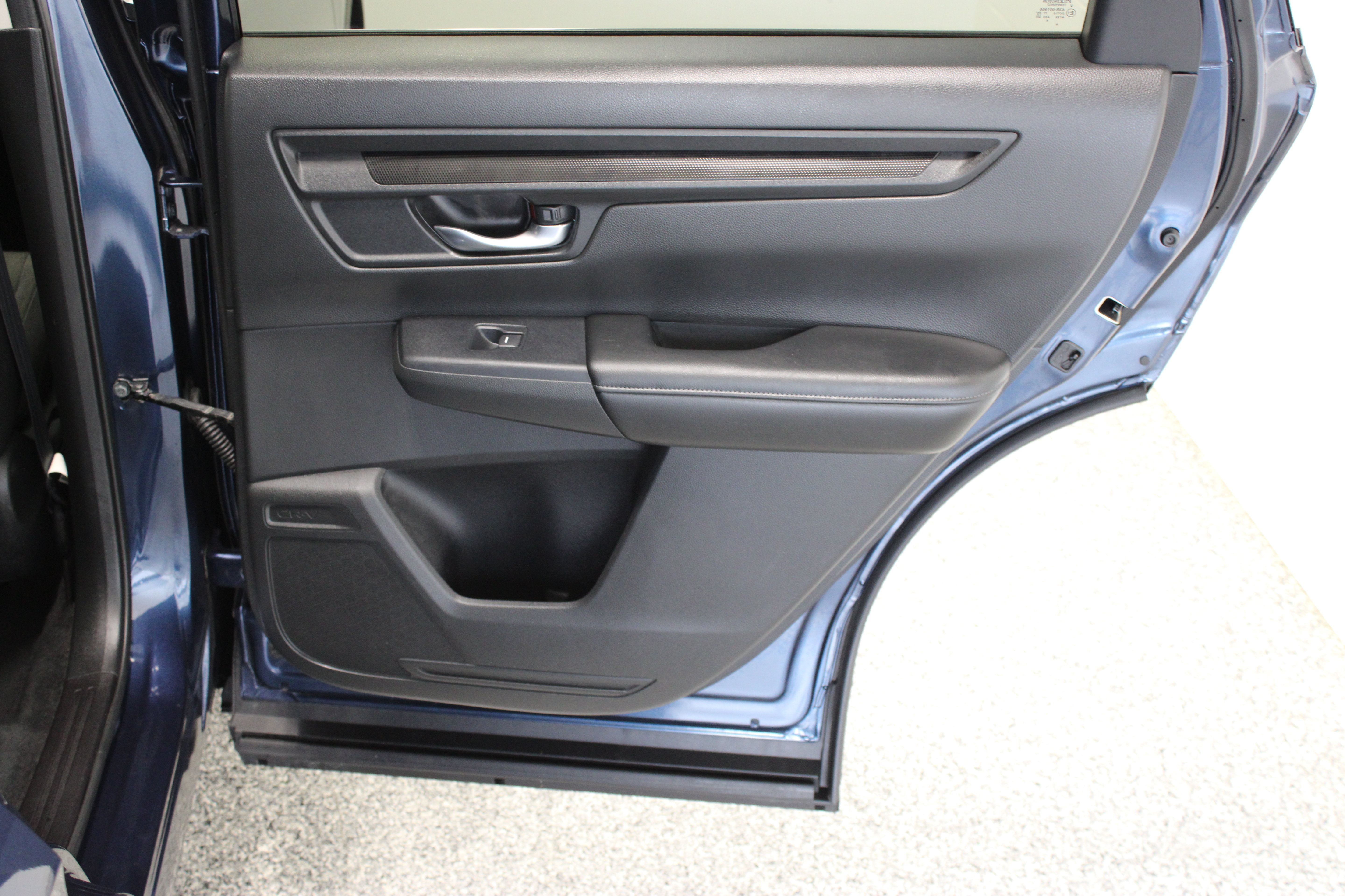 Used 2025 Honda CR-V EX image 34