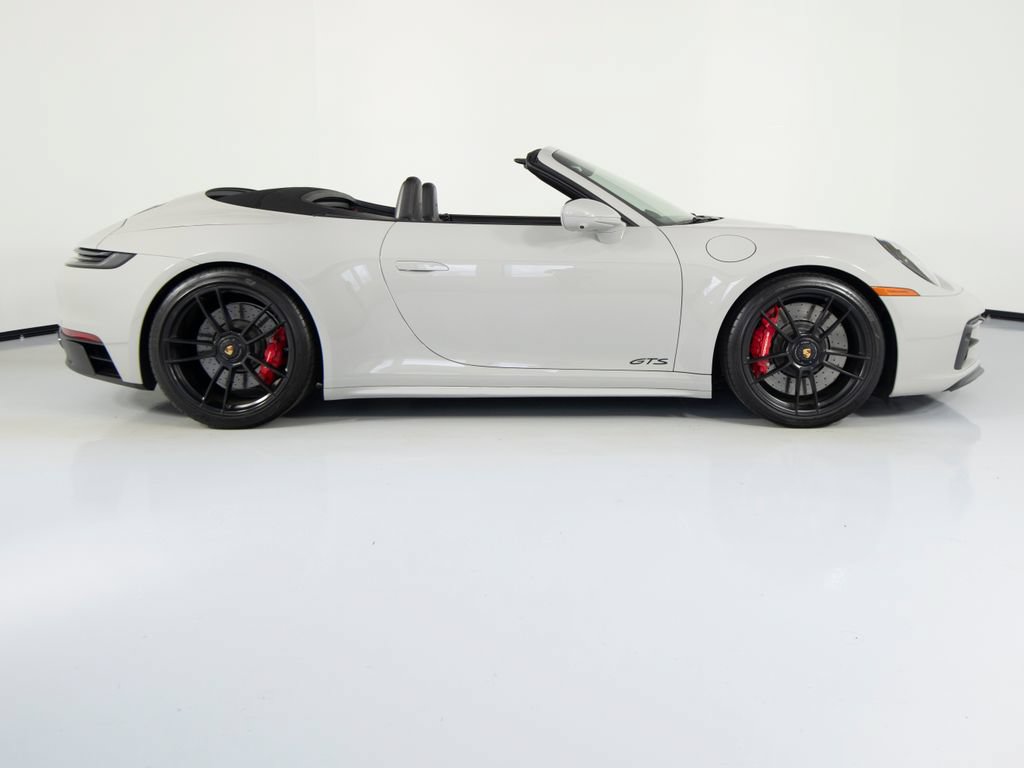 Certified 2022 Porsche 911 Carrera GTS RWD image 11