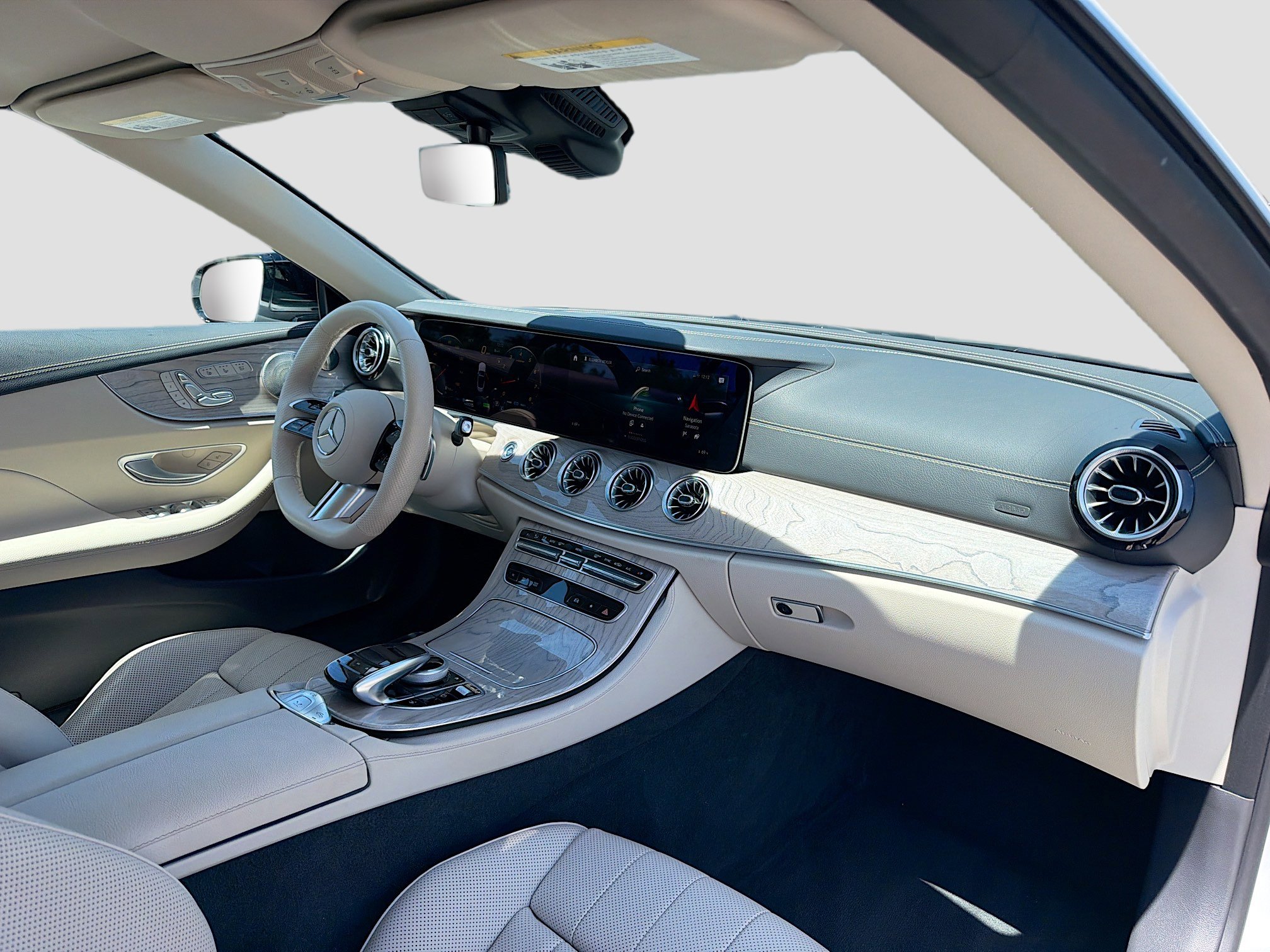 Used 2023 Mercedes-Benz E 450 4MATIC Cabriolet image 15