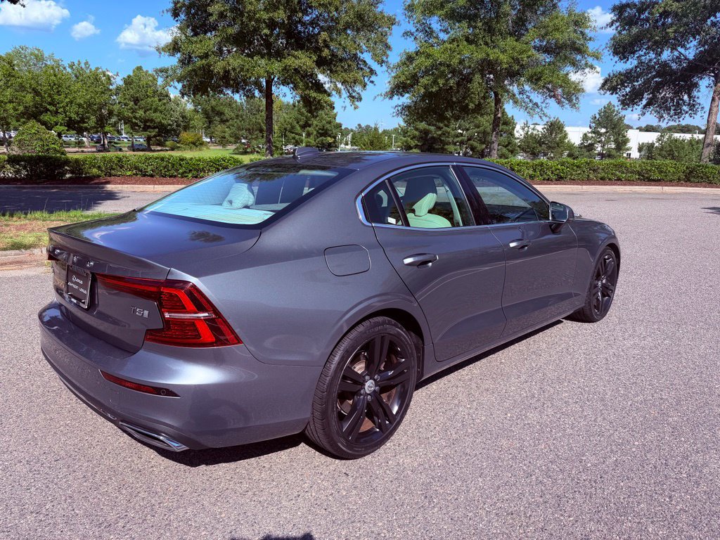 Used 2019 Volvo S60 T5 Inscription FWD image 16