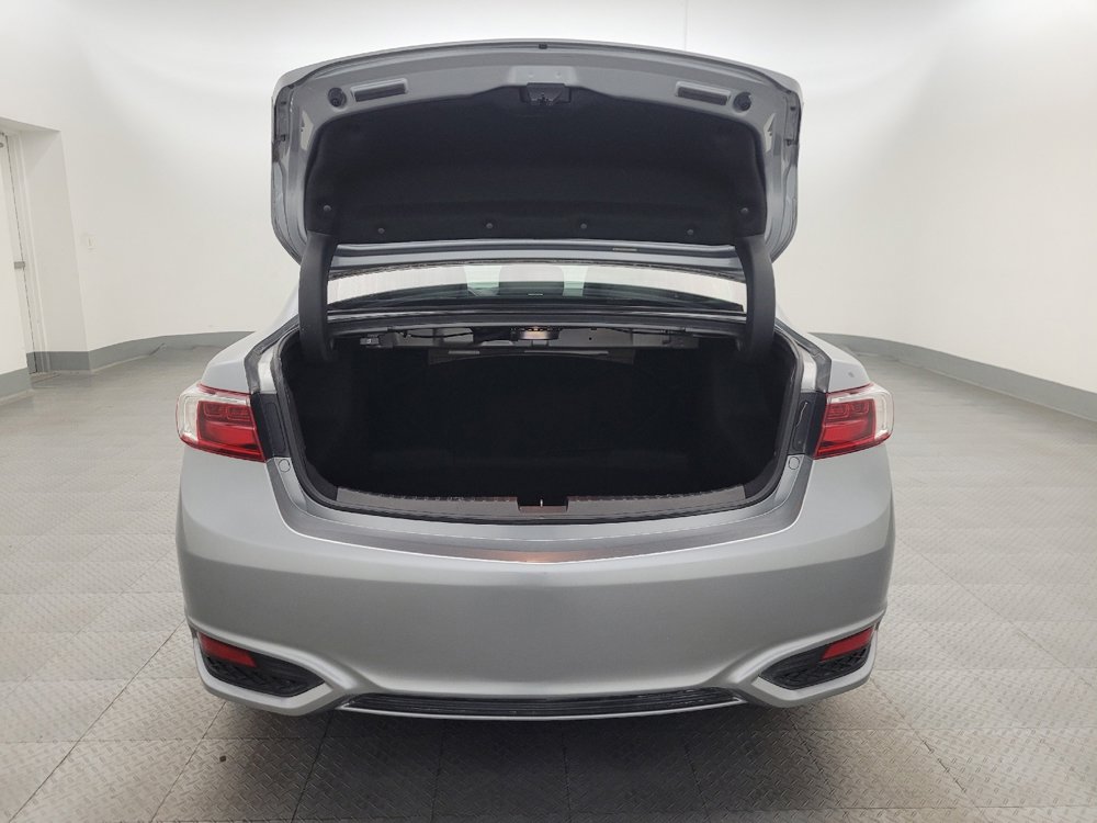 Used 2017 Acura ILX FWD image 29
