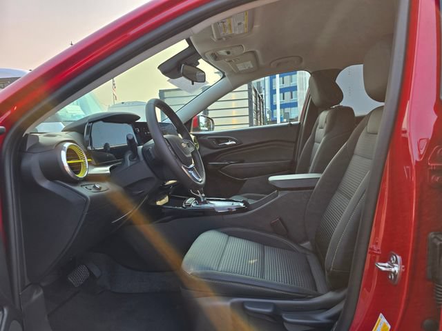 New 2026 Chevrolet Trax LT w/ LT Convenience Package FWD image 20