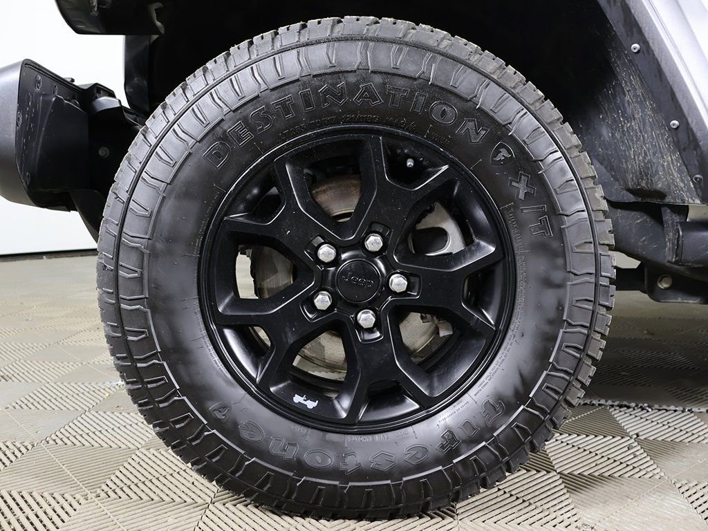 Used 2022 Jeep Wrangler Unlimited Sport image 15