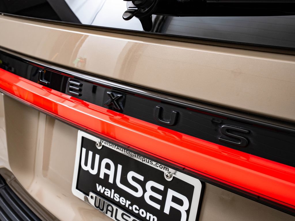 Certified 2024 Lexus GX 550 image 18