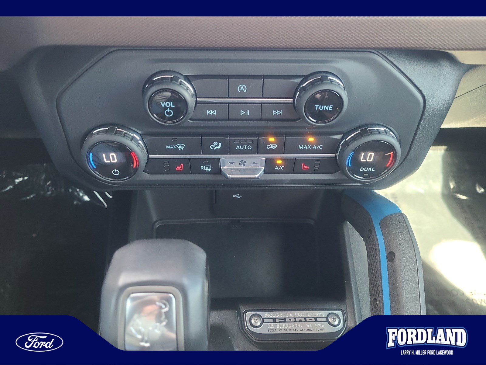 Used 2023 Ford Bronco Outer Banks AWD/4WD image 31