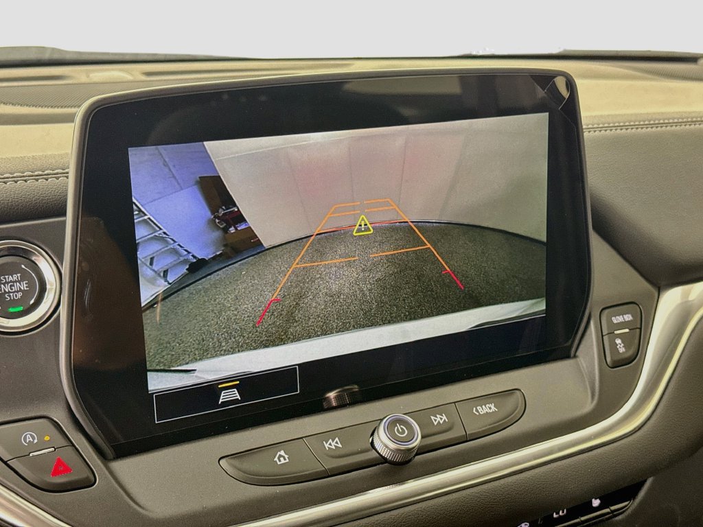 New 2026 Chevrolet Blazer LT w/ Convenience Package FWD image 16