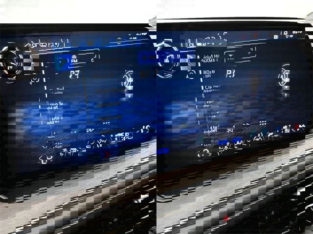 New 2026 Chevrolet Suburban Premier image 17