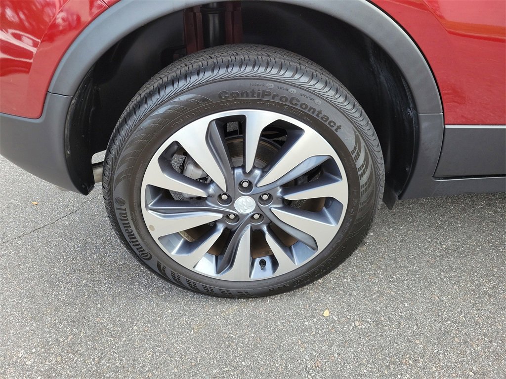 Certified 2022 Buick Encore Preferred w/ Safety Package image 5