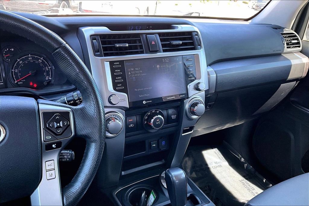 Used 2023 Toyota 4Runner SR5 Premium w/ SR5 Premium Package image 8