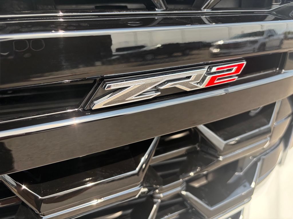 New 2026 Chevrolet Silverado 2500 ZR2 AWD/4WD image 10