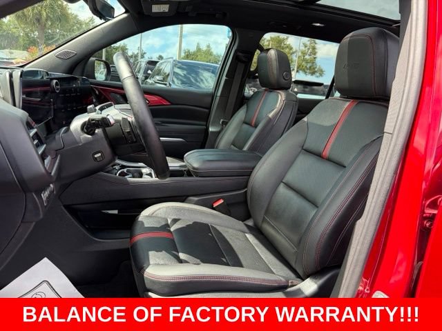 Used 2024 Chevrolet Traverse RS FWD image 14