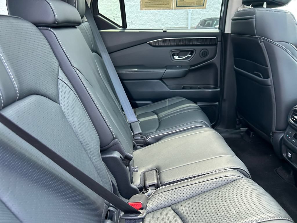 Certified 2023 Honda Pilot Elite image 20
