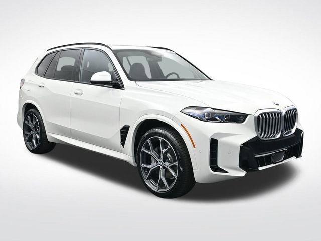 New 2026 BMW X5 xDrive40i w/ M Sport Package AWD/4WD image 2