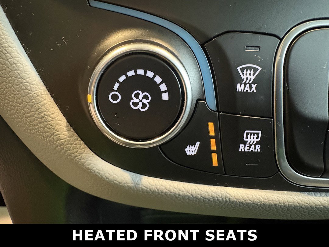 Used 2022 Chevrolet Equinox LS image 17