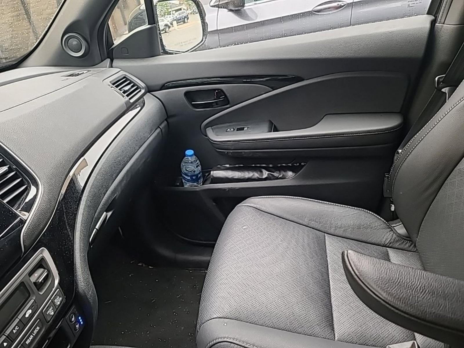 Used 2023 Honda Passport Elite image 14