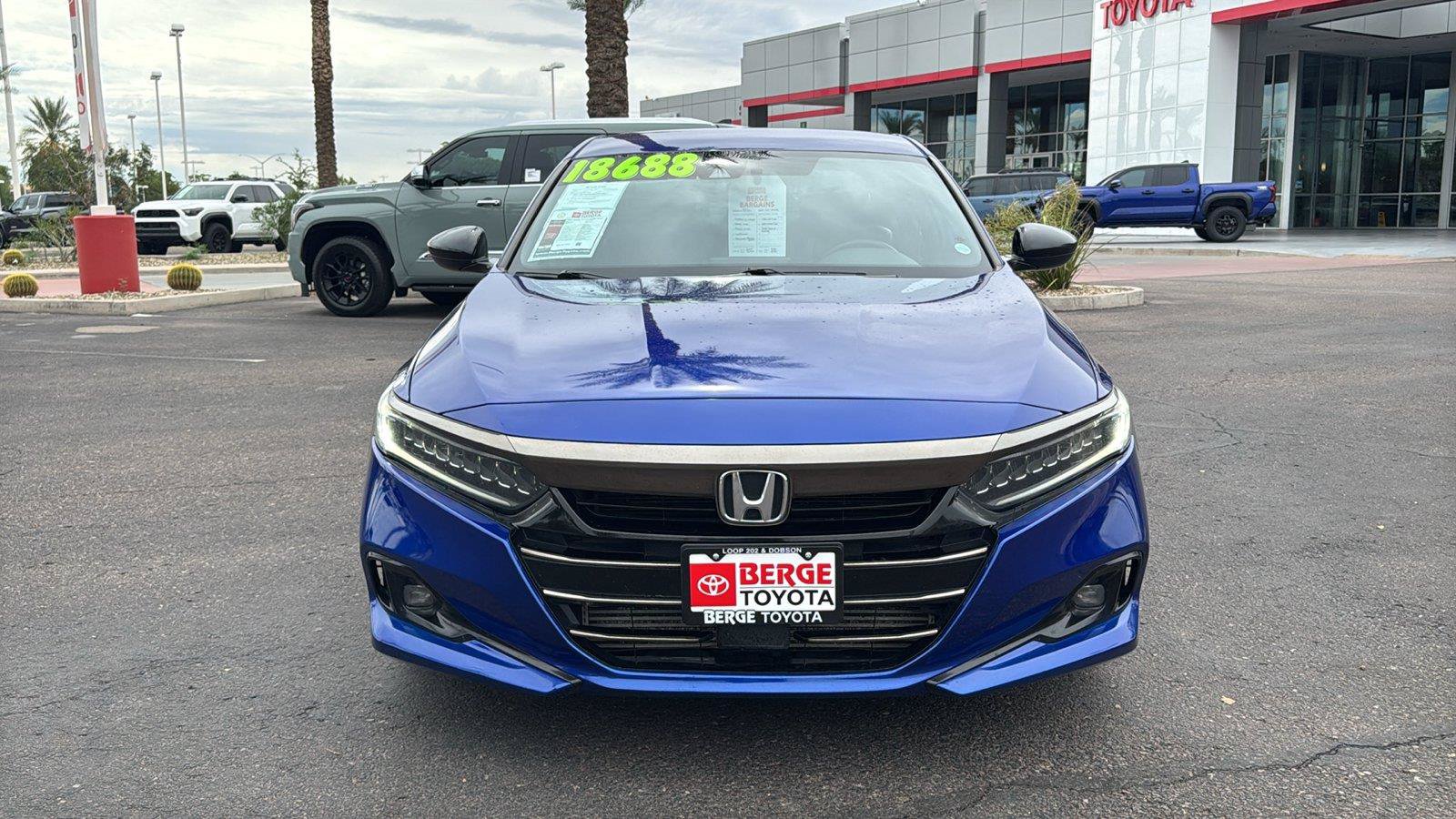 Used 2021 Honda Accord Sport image 2