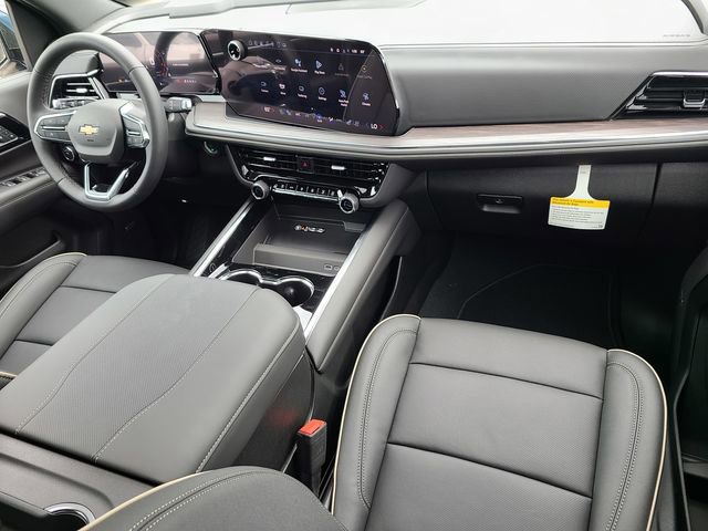 New 2025 Chevrolet Suburban Premier w/ Sun And Tow Package image 34