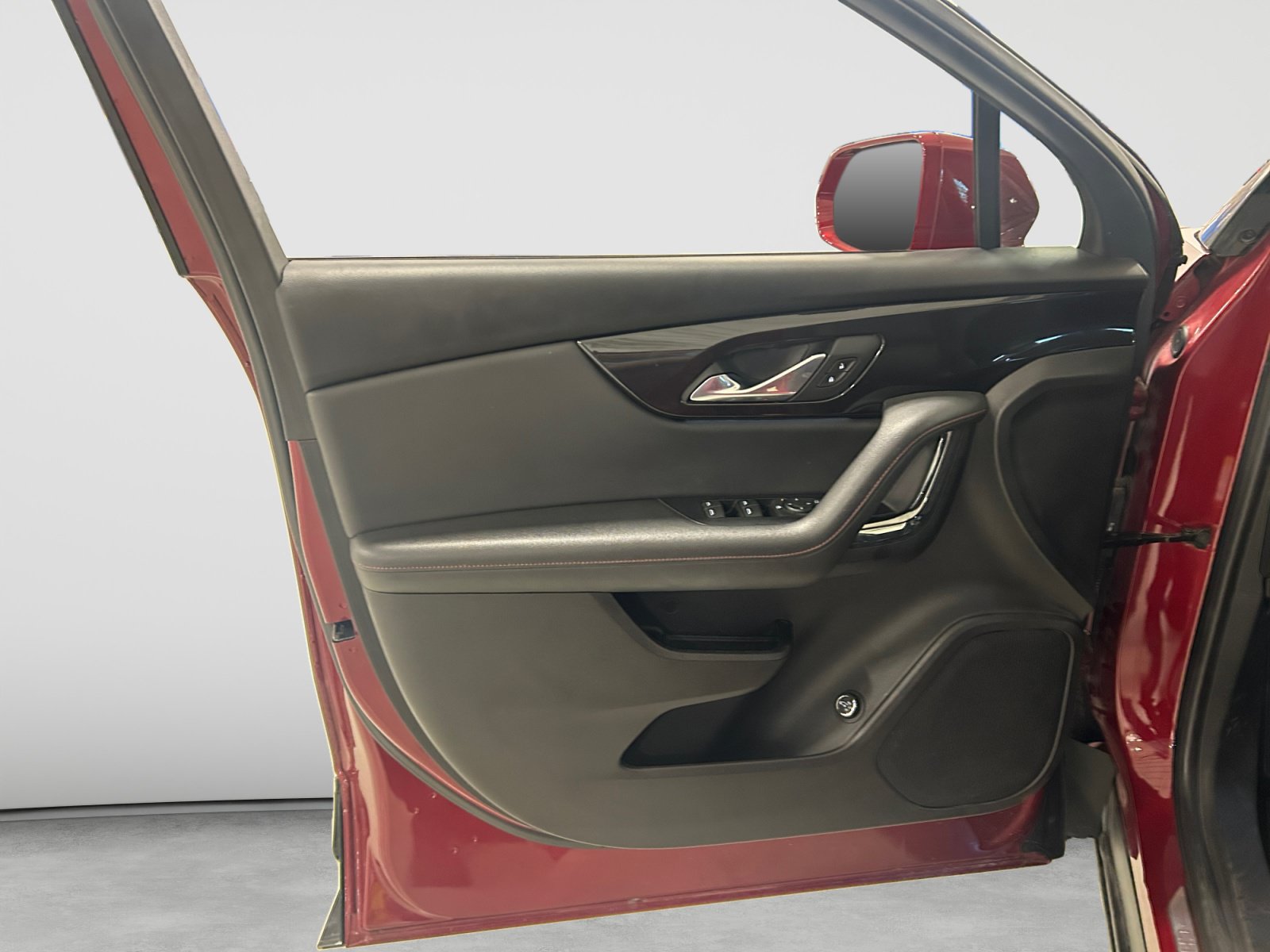 Used 2020 Chevrolet Blazer RS w/ LPO, Floor Liner Package FWD image 13