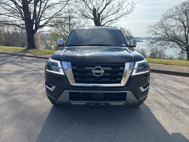 Used 2024 Nissan Armada Platinum w/ Captain's Chairs Package image 2