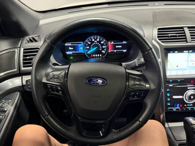 Used 2018 Ford Explorer Sport w/ Equipment Group 401A AWD/4WD image 34