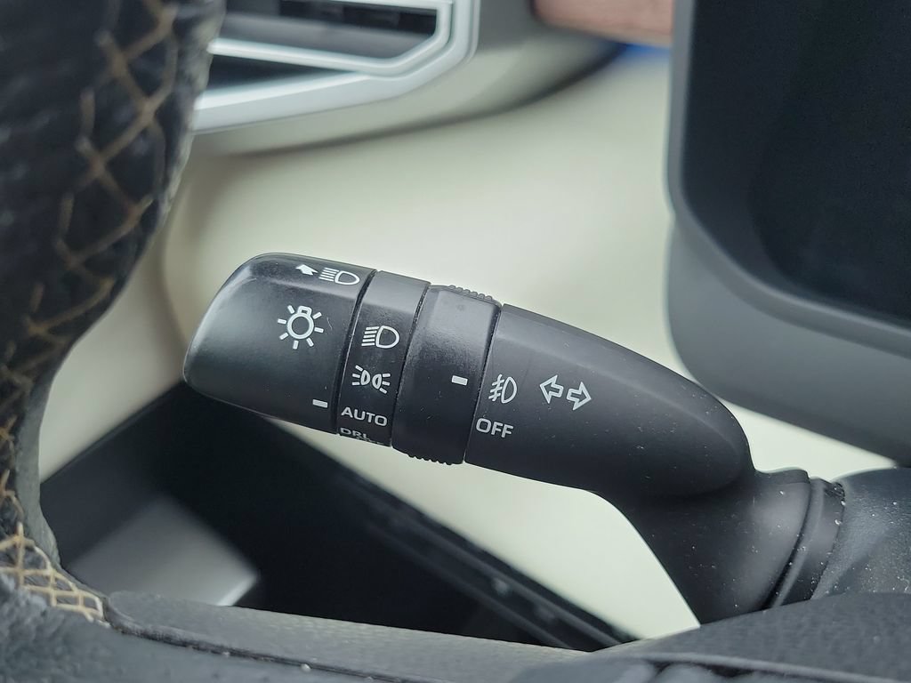 Used 2022 Toyota Tundra Capstone AWD/4WD image 27