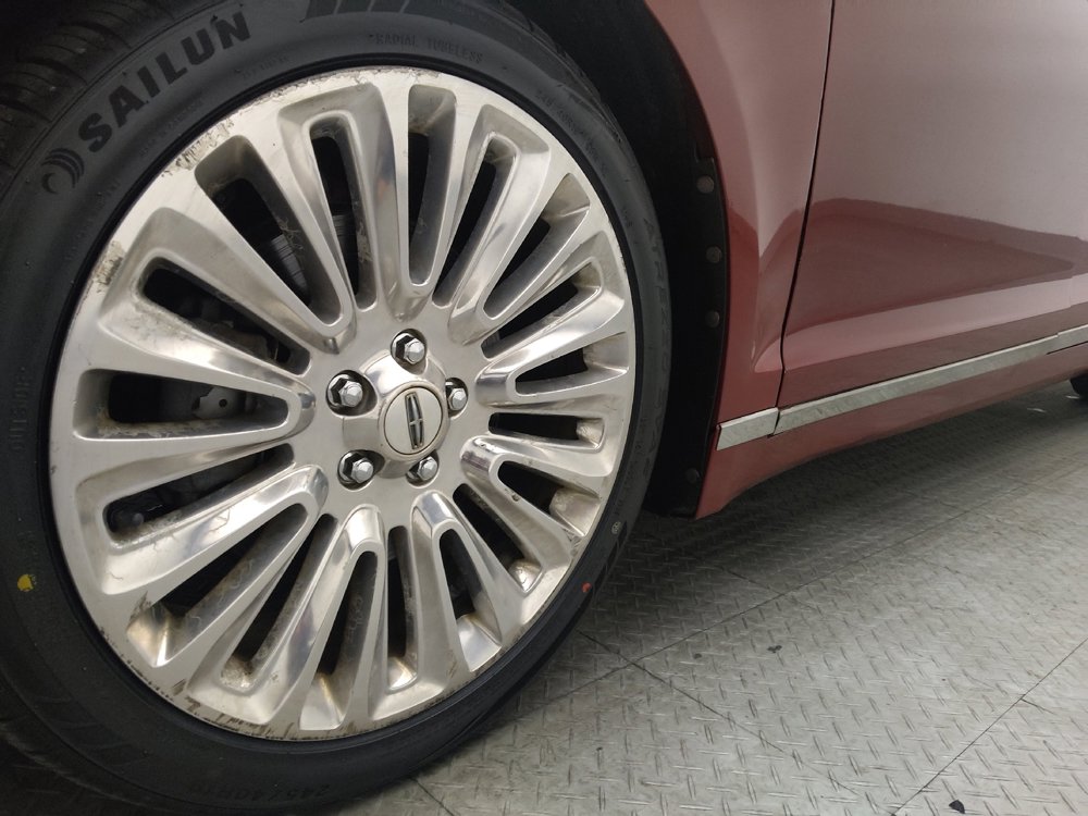 Used 2013 Lincoln MKZ FWD image 31