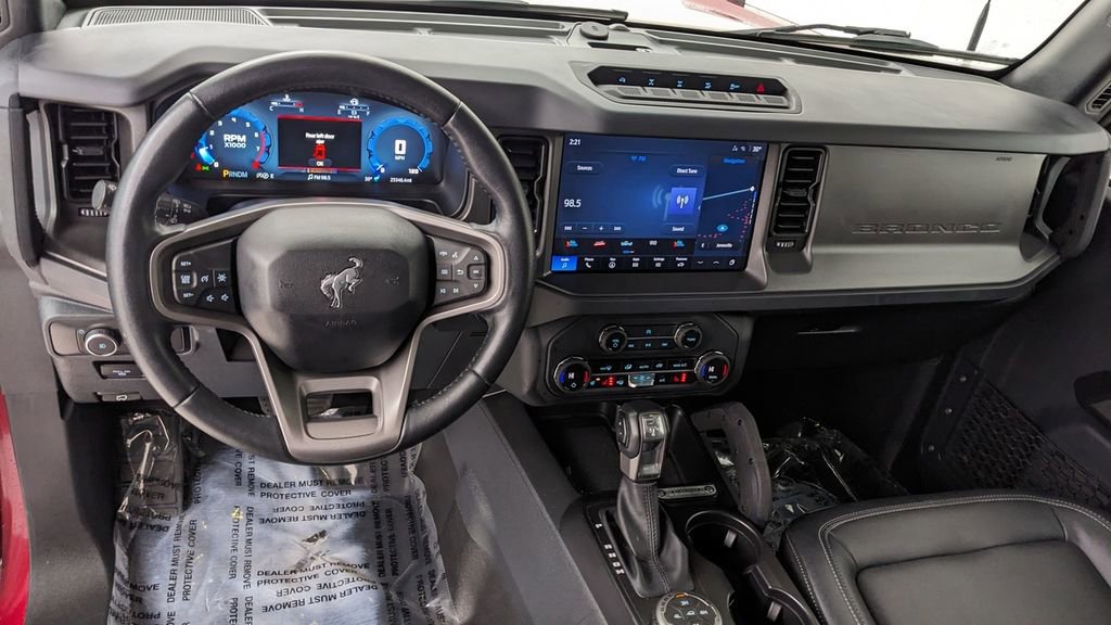 Certified 2025 Ford Bronco Badlands image 4