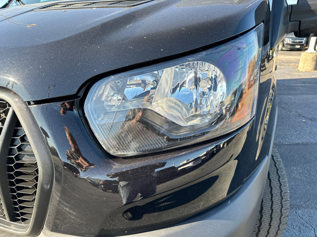 Used 2023 Ford Transit 350 XL image 11