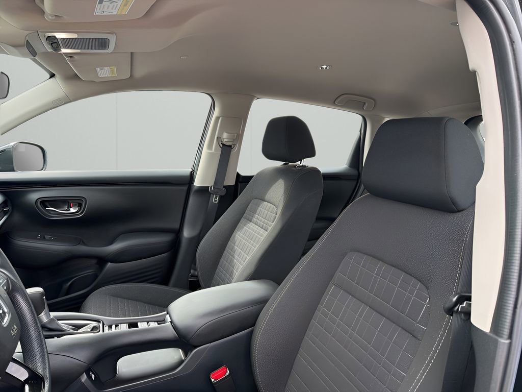 Used 2023 Honda HR-V LX image 10