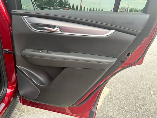 Certified 2024 Cadillac XT6 Luxury w/ LPO, Floor Liner Package AWD/4WD image 16
