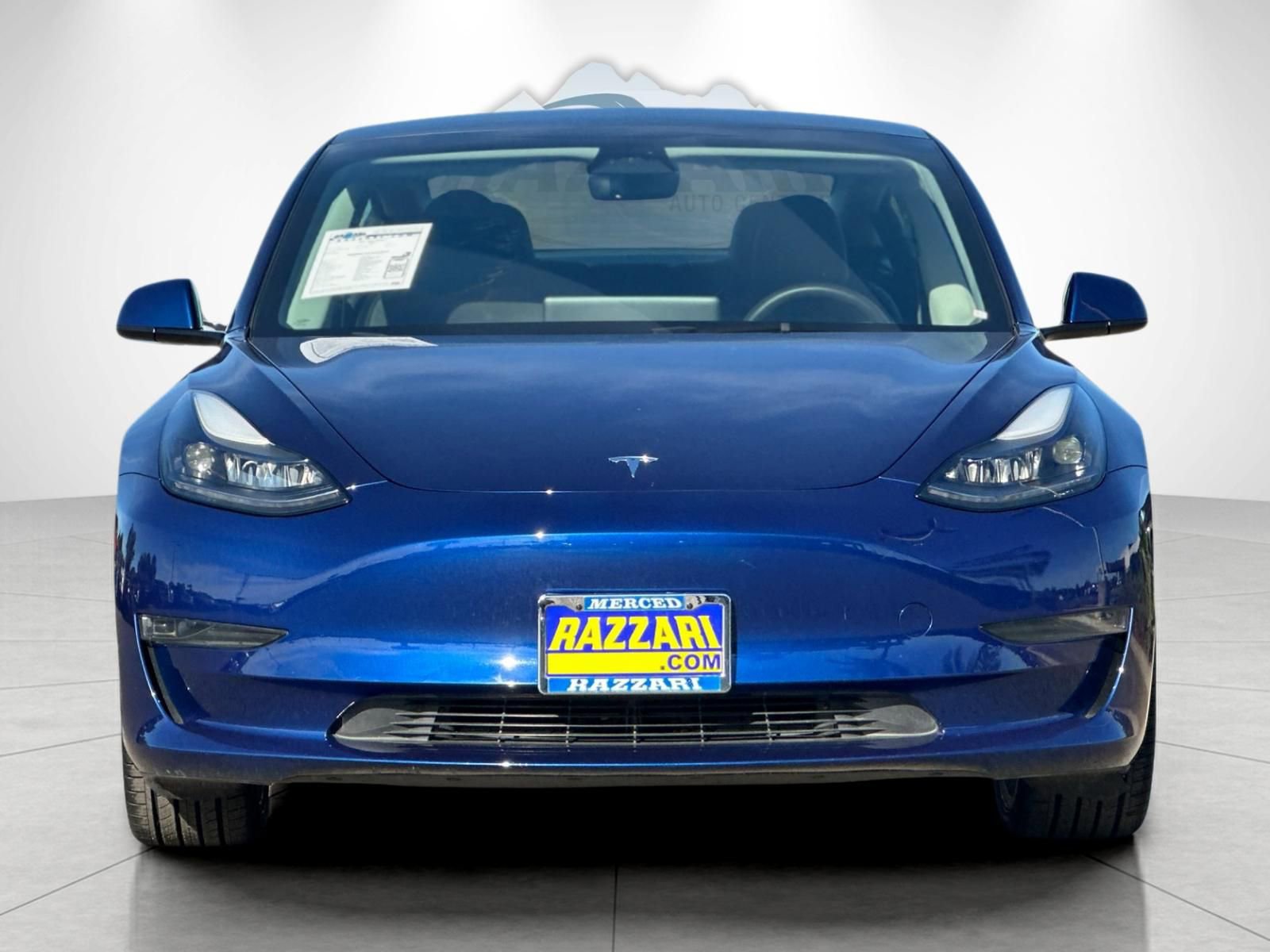 Used 2023 Tesla Model 3 Standard Range image 8