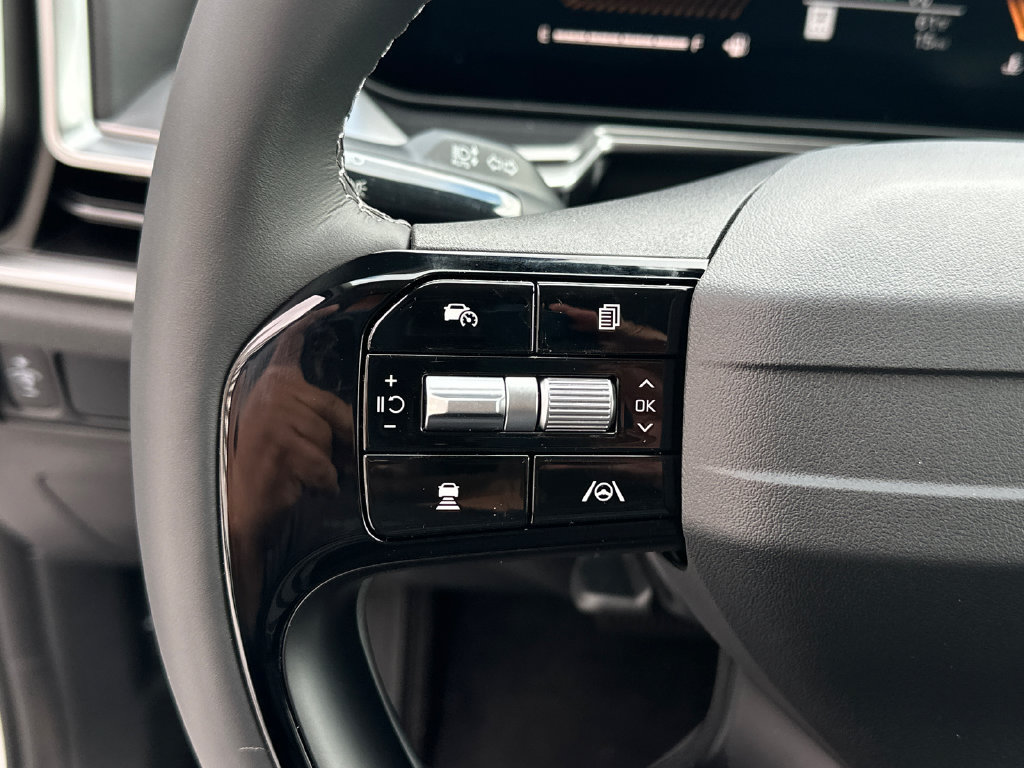 New 2026 Kia Sorento S FWD image 22