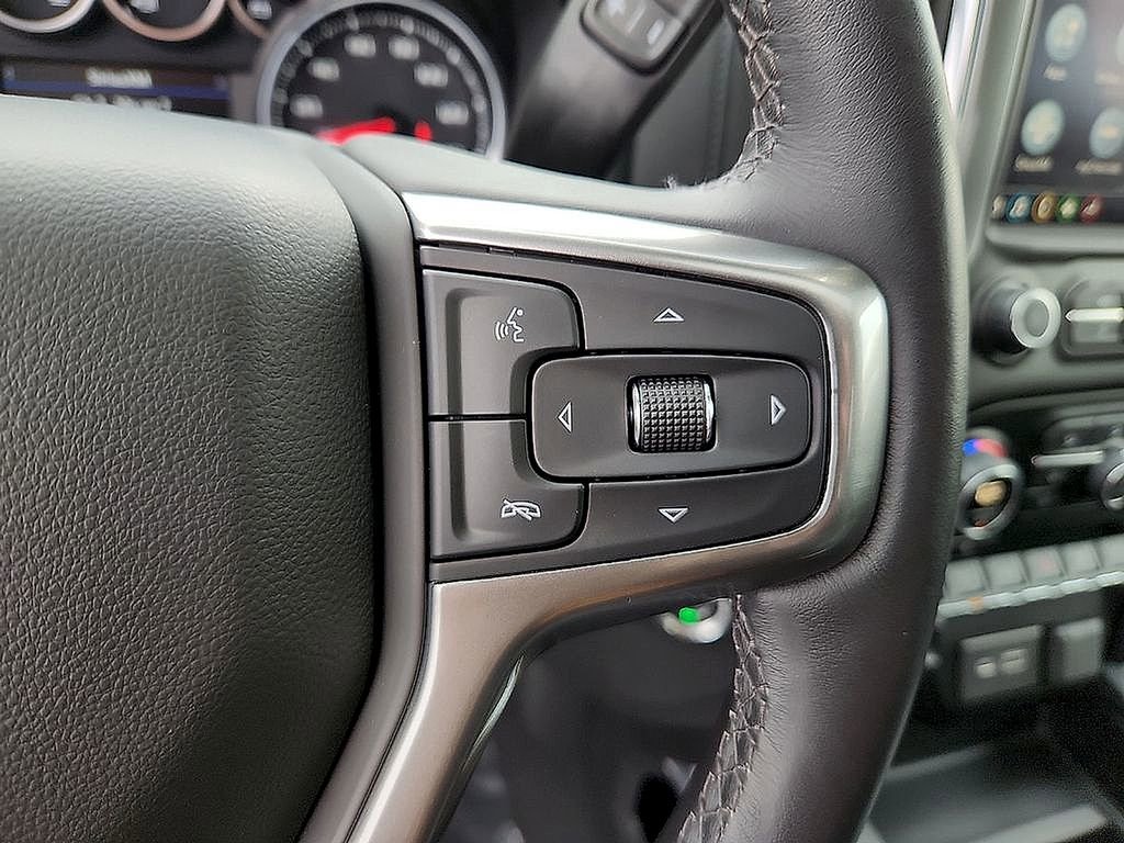 Used 2021 Chevrolet Silverado 1500 LT Trail Boss w/ Convenience Package II AWD/4WD image 22