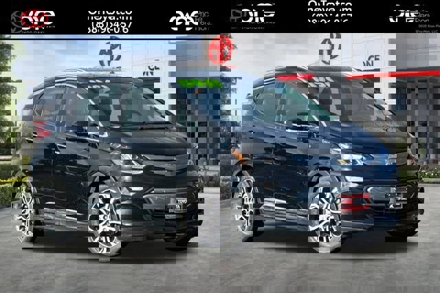 Used 2017 Chevrolet Bolt Premier w/ Driver Confidence II Package