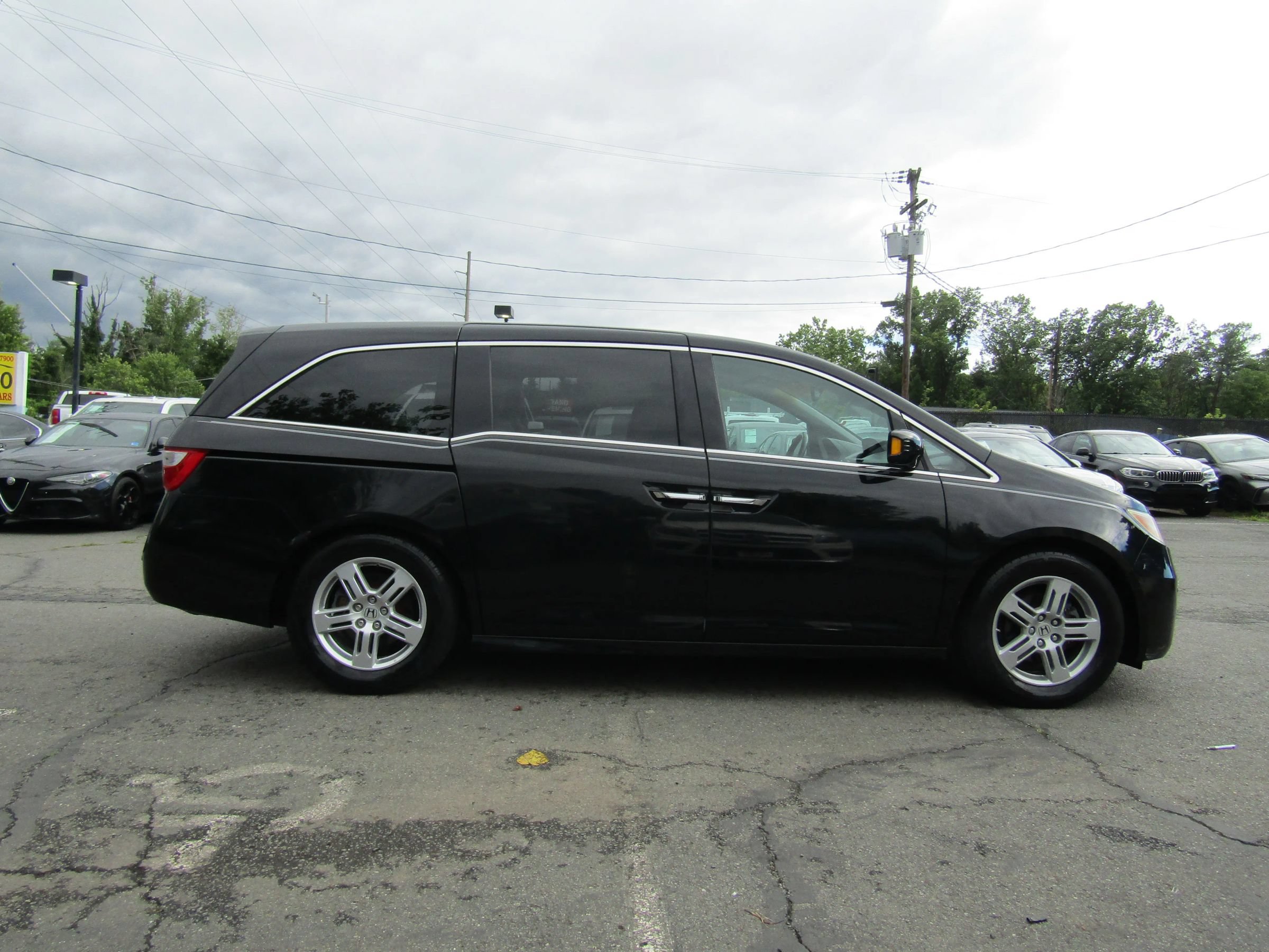 Used 2012 Honda Odyssey Touring image 6