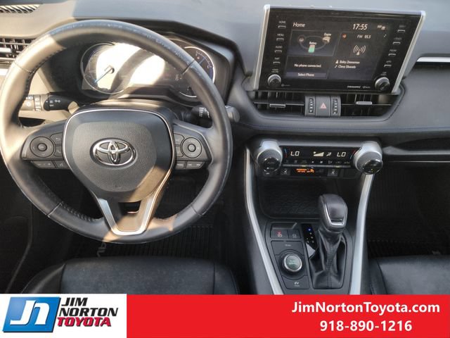 Used 2019 Toyota RAV4 XSE AWD/4WD image 26