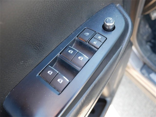 Used 2018 Toyota Highlander Limited Platinum image 16