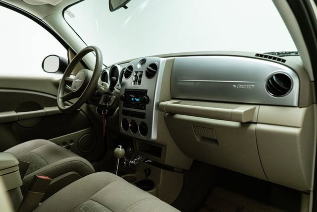 Used 2007 Chrysler PT Cruiser Touring w/ Fleet Value Group I image 26