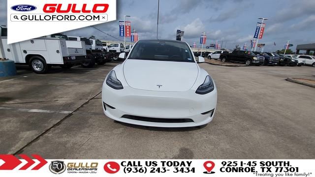 Used 2022 Tesla Model Y Long Range image 3