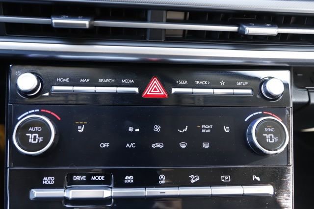 Certified 2025 Hyundai Santa Fe XRT image 27