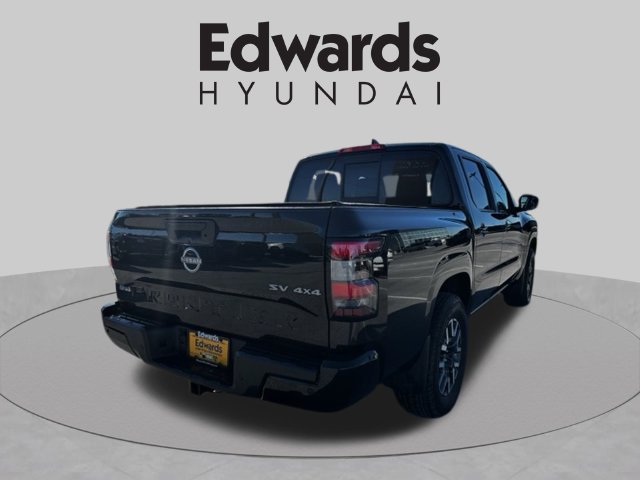 Used 2022 Nissan Frontier SV AWD/4WD image 6