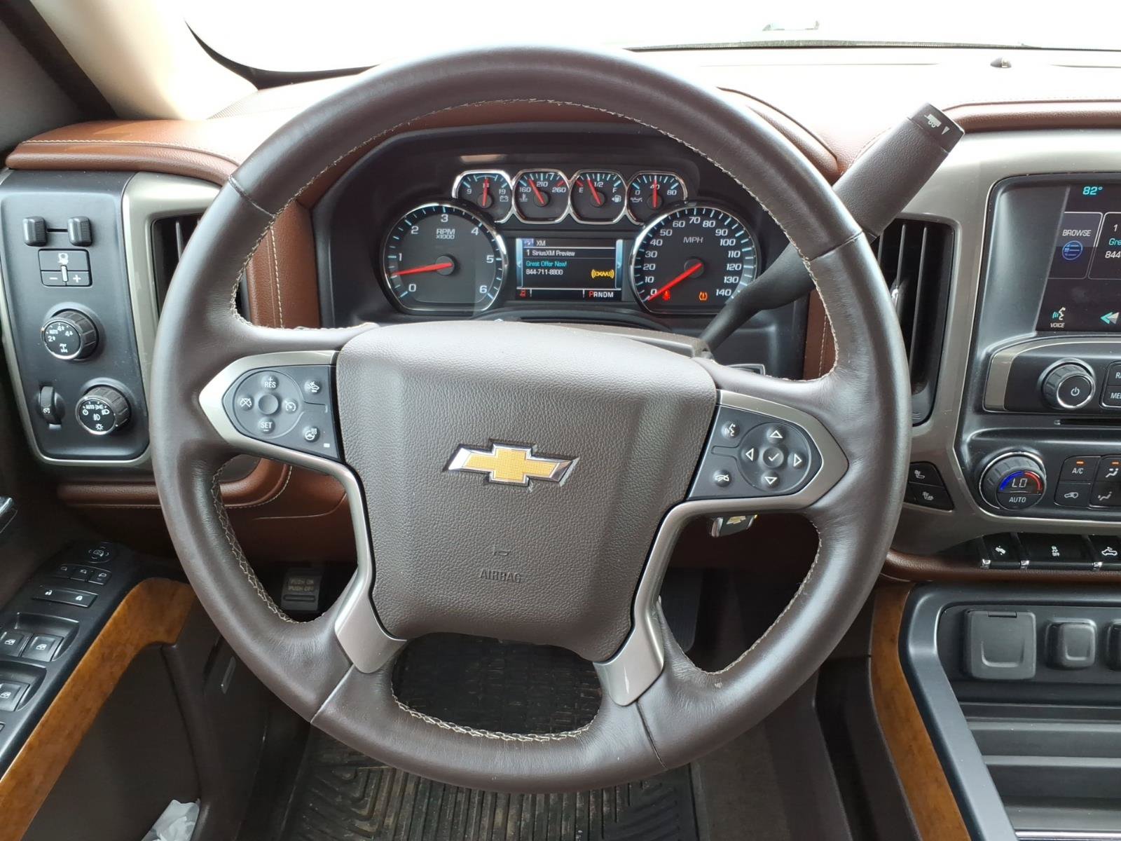 Used 2014 Chevrolet Silverado 1500 High Country w/ High Country Premium Package AWD/4WD image 23
