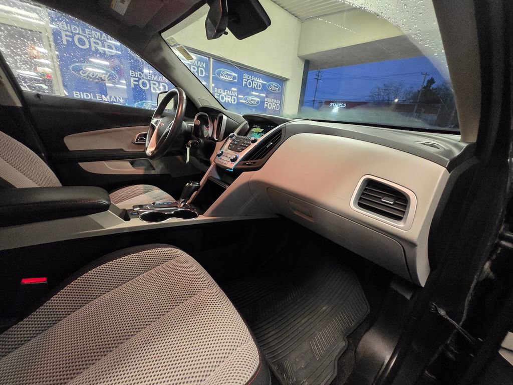 Used 2016 Chevrolet Equinox LT w/ Convenience Package image 23