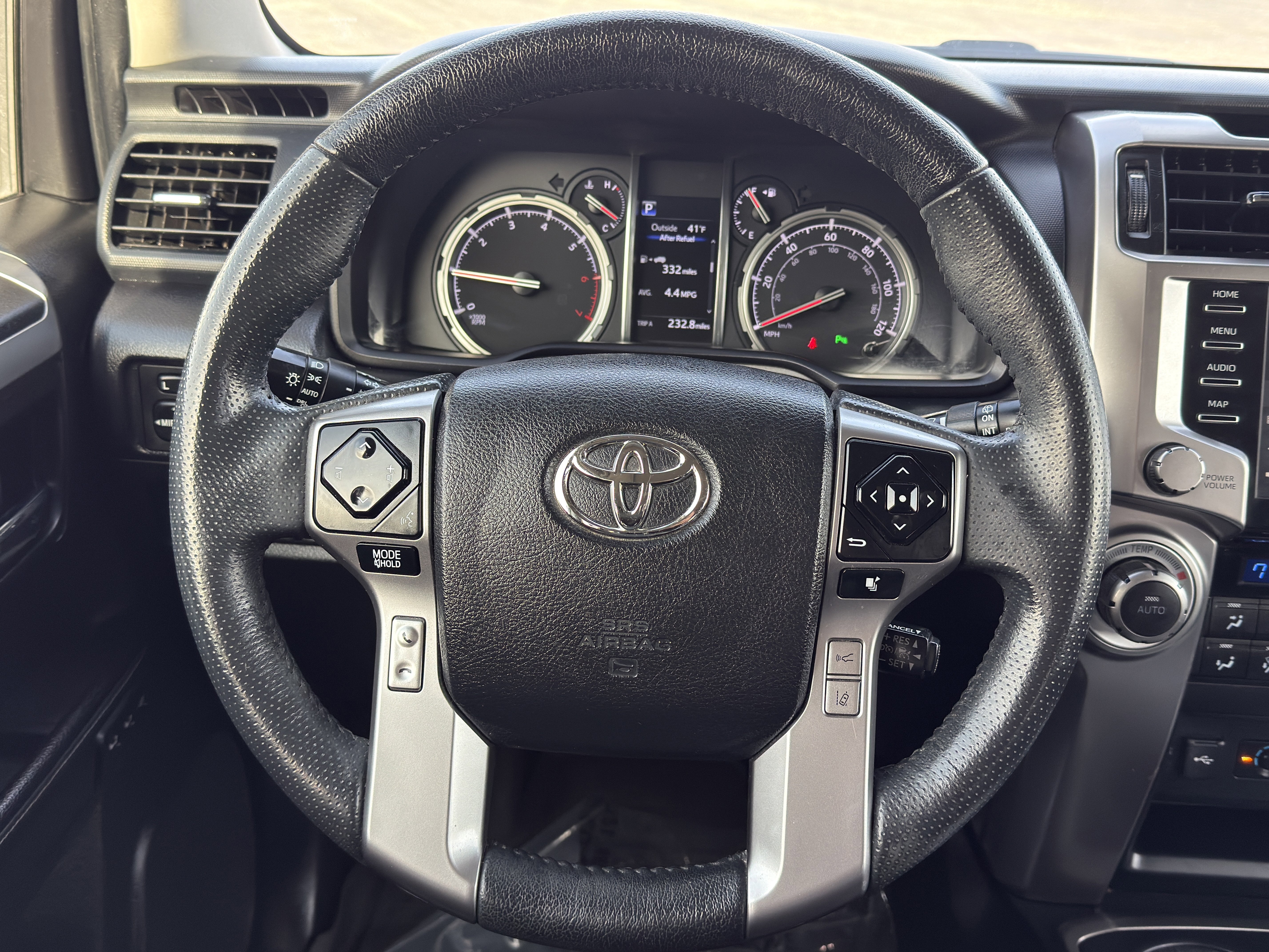 Used 2021 Toyota 4Runner Limited AWD/4WD image 27